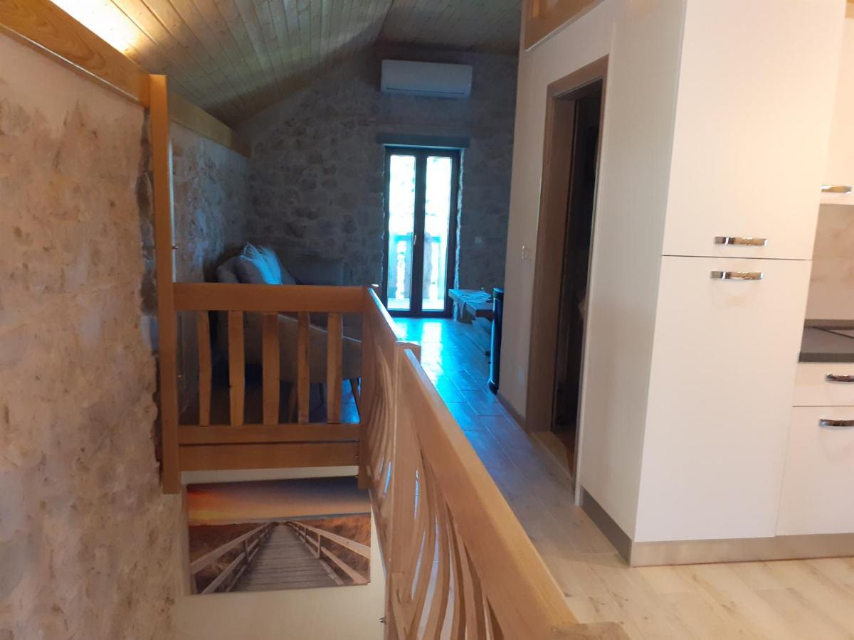 Patakun Holiday Home For 5, With Heated Pool Lecevica Buitenkant foto