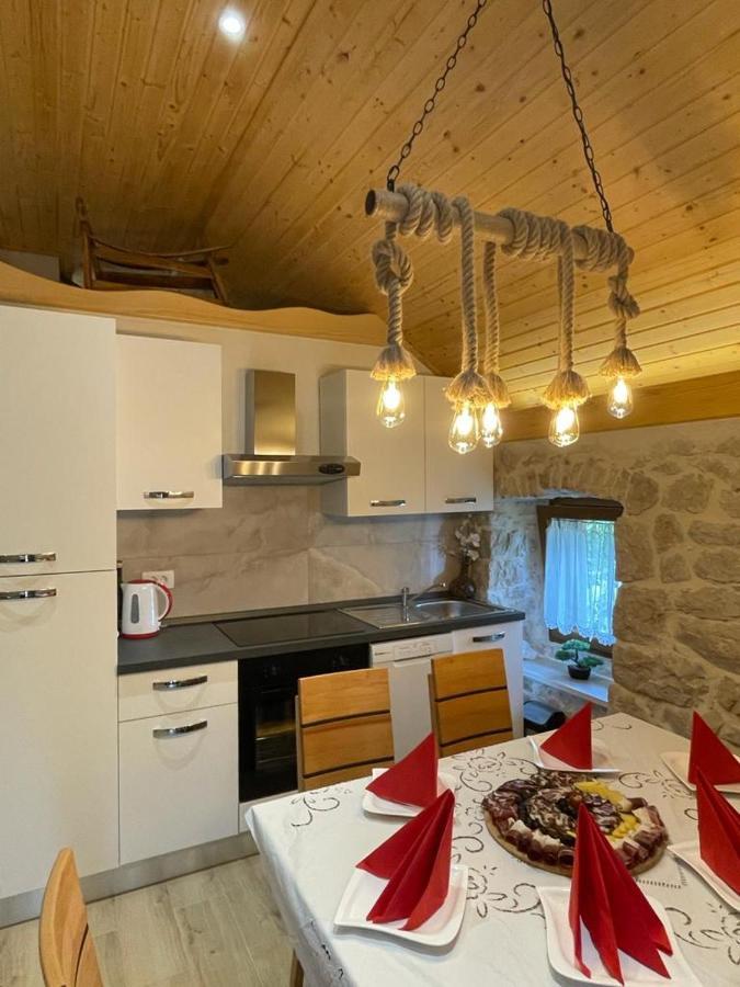 Patakun Holiday Home For 5, With Heated Pool Lecevica Buitenkant foto